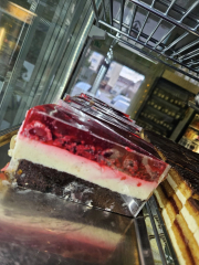 Malinov Torta